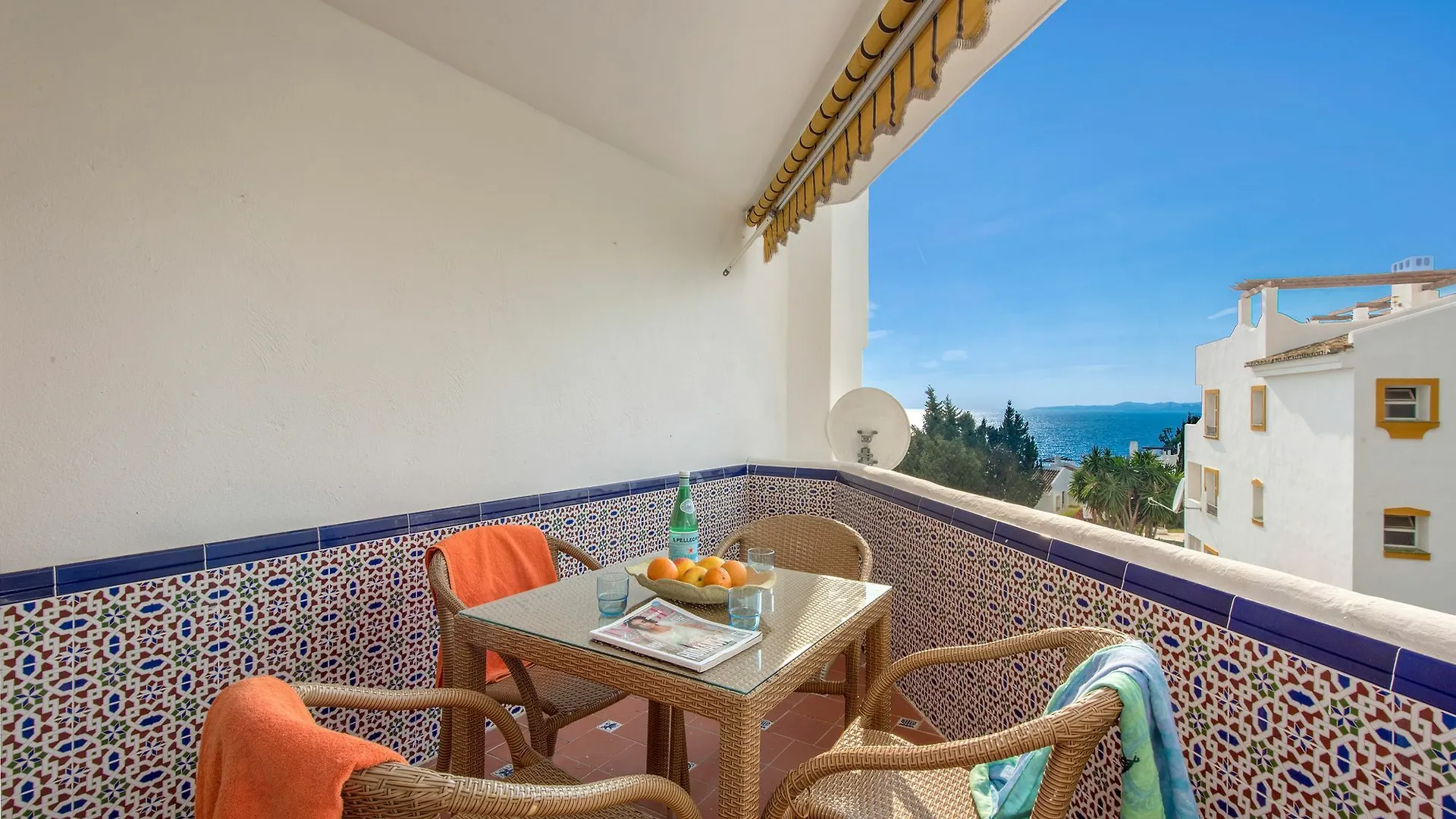 Apartamento De Lujo Primera Linea De Playa Benalmadena Spain